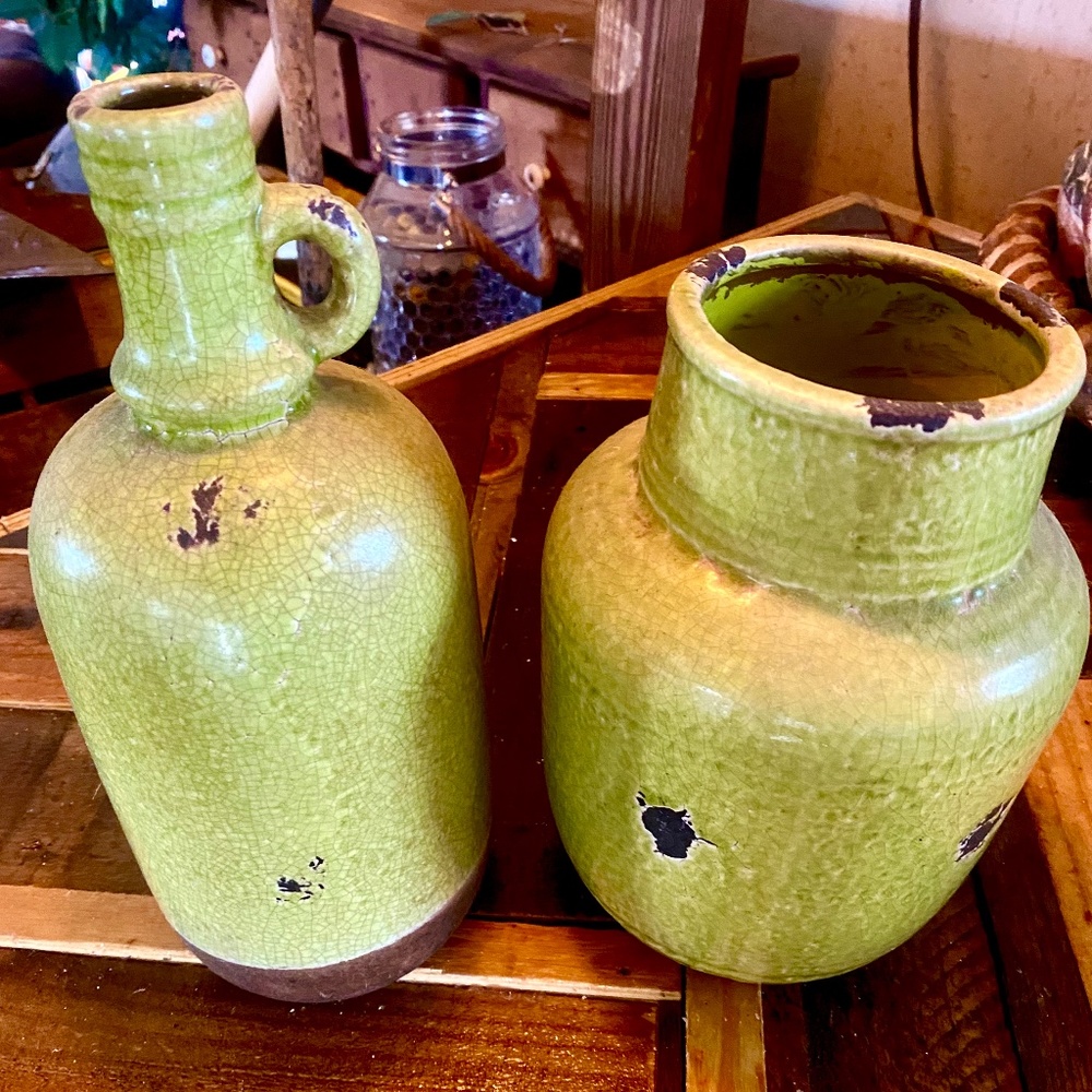 Gaia pottery